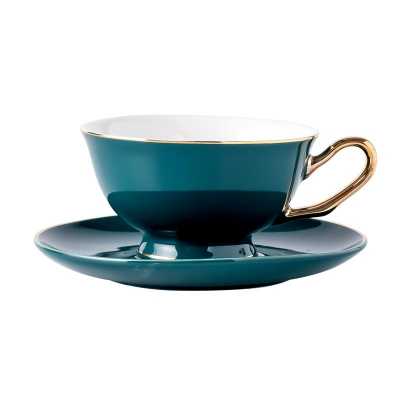Luxury European Coffee Cup Set Reusable British Creative High Red Tea Cup Set Porcelana China  Daily Supplies
